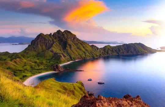 Keindahan Pulau Komodo