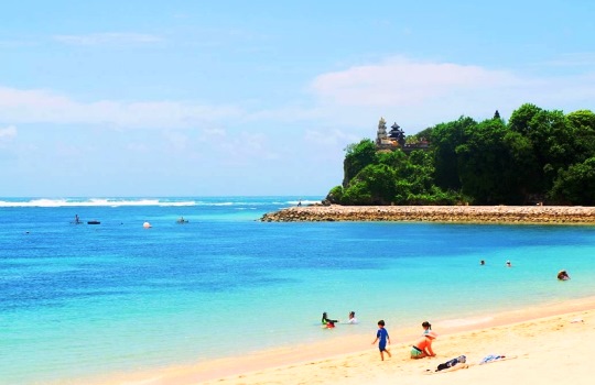 Pesona Wisata Nusa Dua Bali, Keindahan yang Patut Kamu Jelajahi